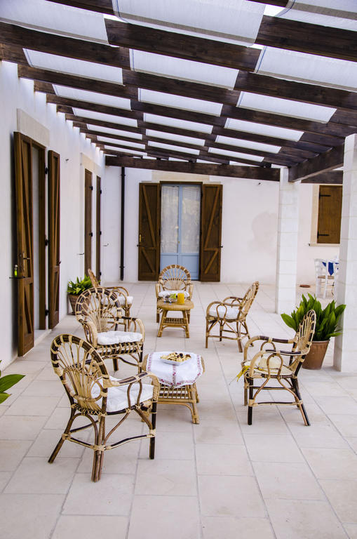 Masseria Vignenove Uggiano La Chiesa Extérieur photo